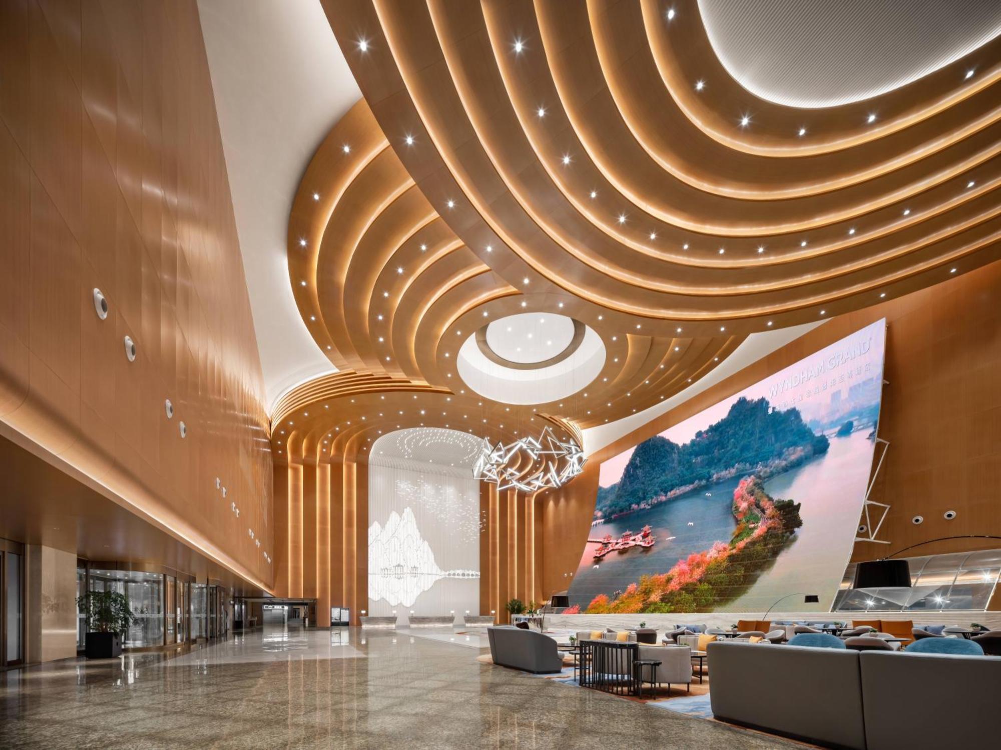Wyndham Grand Zhaoqing Downtown Exterior foto